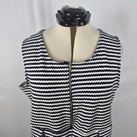 Rue21 Dress Women's 2X Navy White Striped Half Front Zip Sleeveless Ruffles NWT - Picture 2 of 15